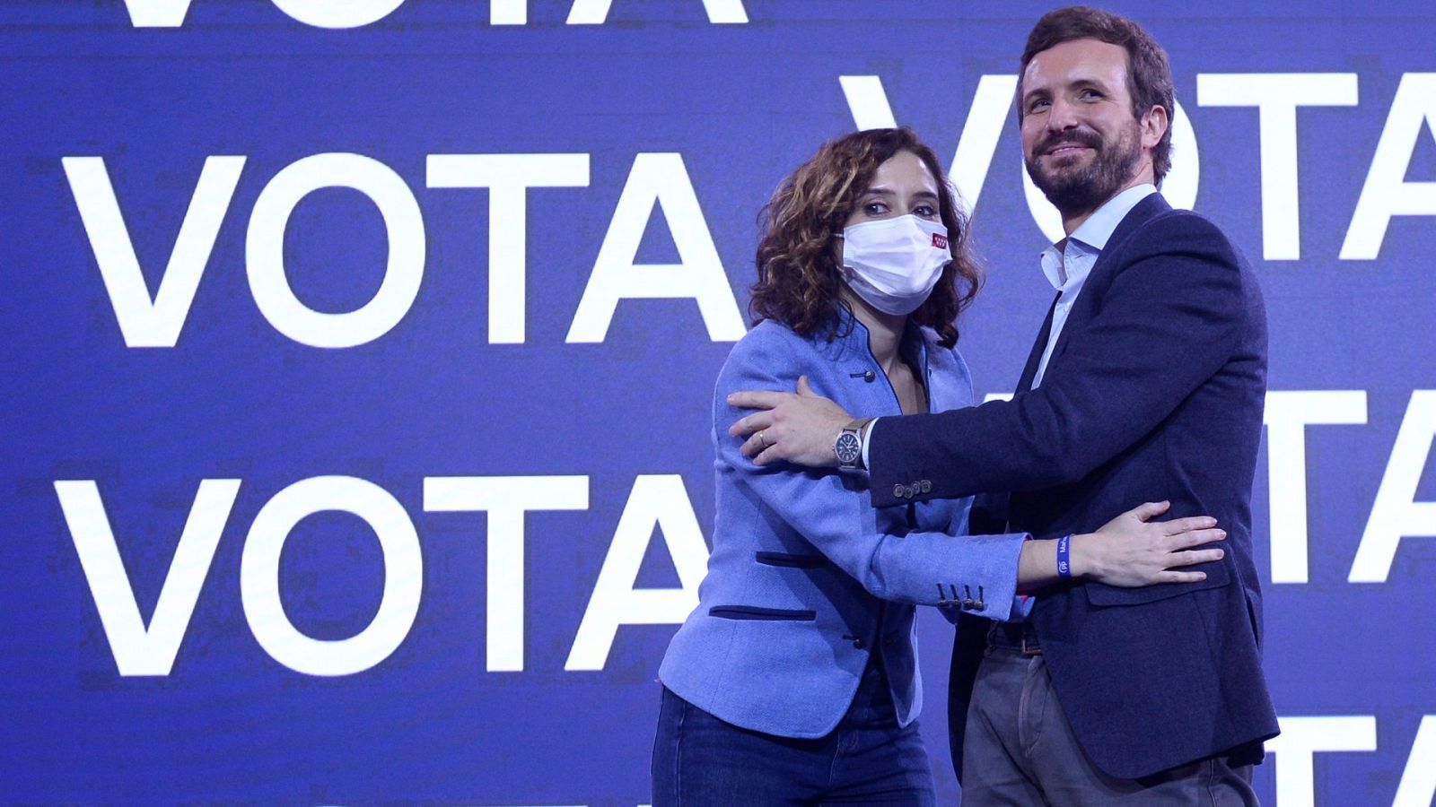 El presidente del PP, Pablo Casado junto a la presidenta de la Comunidad de Madrid, Isabel Díaz Ayuso