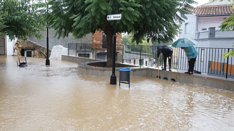 La DANA impacta sobre Castelln donde las autoridades elevan el aviso a rojo - La hora de La 1 | Ver