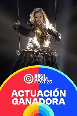 Melody canta "ESA DIVA" como ganadora