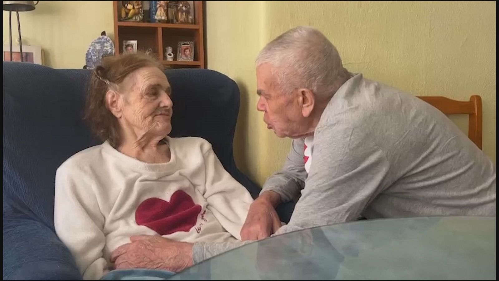 Un matrimonio con Alzhéimer solicita ingresar en la misma residencia en Extremadura