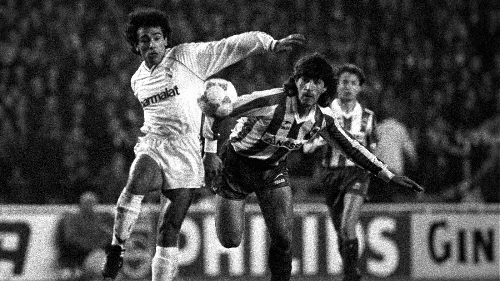 Copa del Rey 87/88 | El día que la Real Sociedad salió ovacionada del Bernabéu
