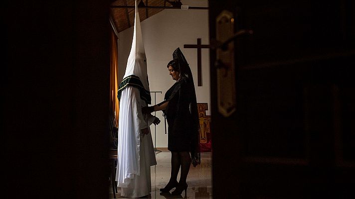 ¿Cuánto cuesta vestirse de nazareno?