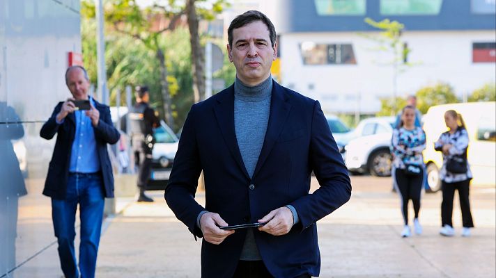 El hermano de Pedro Sánchez niega su implicación en la contratación del exasesor de Moncloa