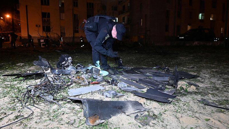 Kiev acusa a Moscú de atacar Járkov con bombas termobáricas