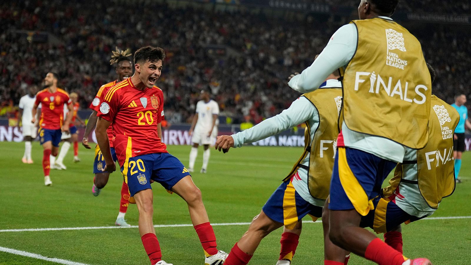 España - Francia: Pedri