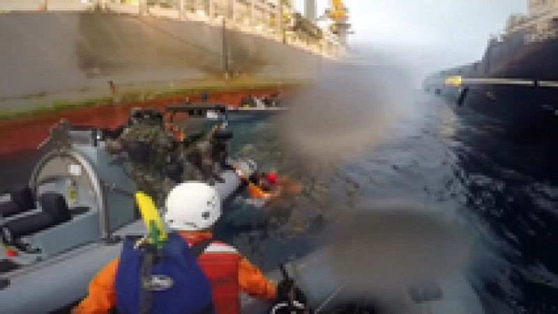 Herida una activista de Greenpeace durante una protesta en Canarias